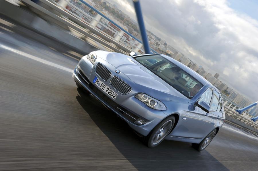  BMW ActiveHybrid 5 2012 года  (US) (фото 126 из 135)